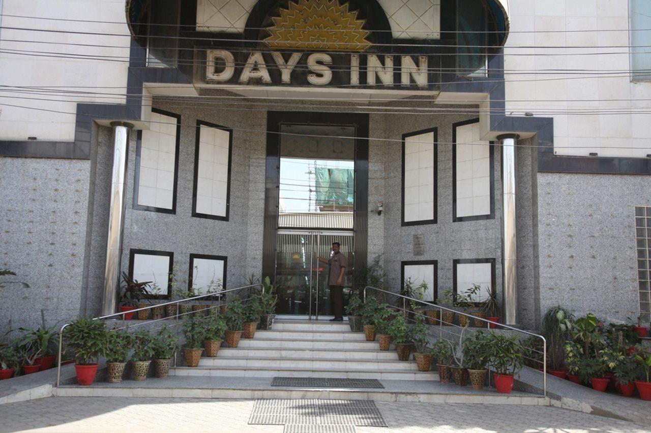 Hotel Galaxy Karachi Exterior foto