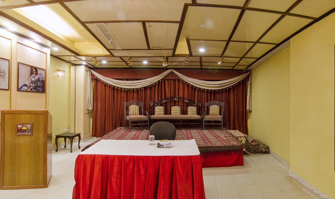 Hotel Galaxy Karachi Exterior foto
